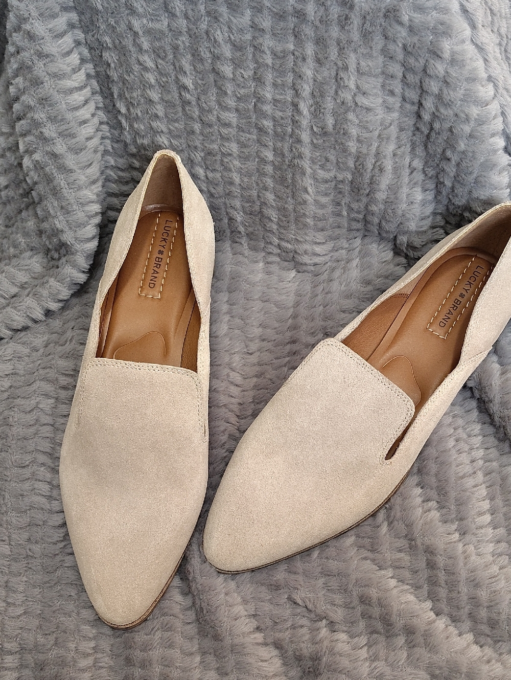 Lucky Brand Women's Light Cream Suede Pointed Slip-On Loafers